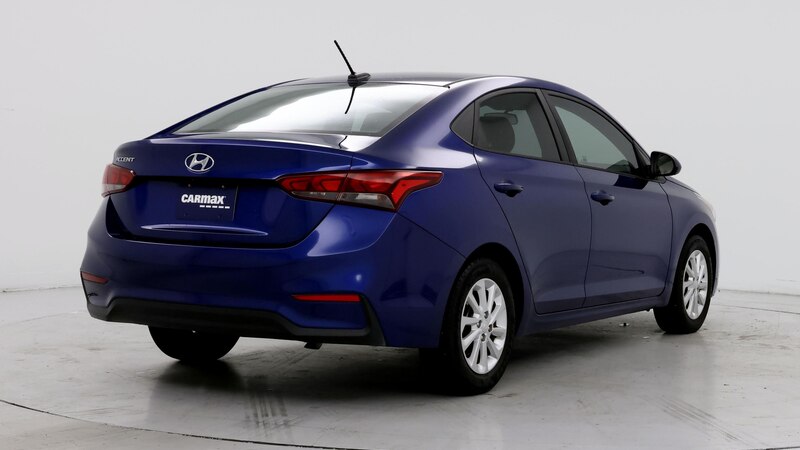 2018 Hyundai Accent SEL 8