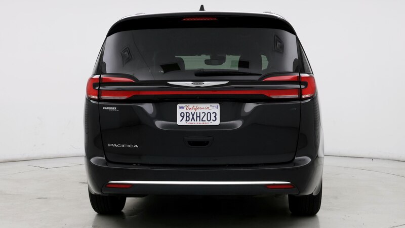 2022 Chrysler Pacifica Touring L 6