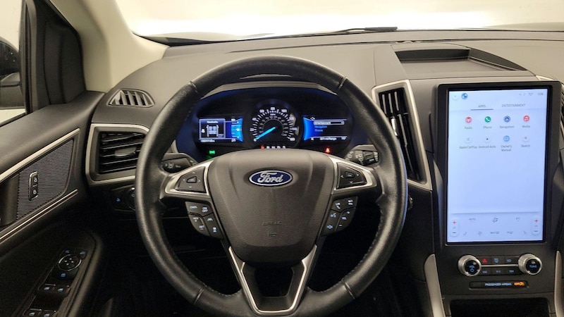 2022 Ford Edge SEL 10