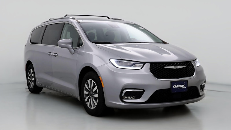 2021 Chrysler Pacifica Touring L Hero Image