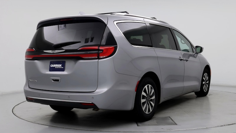 2021 Chrysler Pacifica Touring L 8