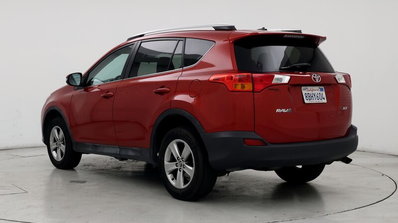 2015 Toyota RAV4 XLE 2