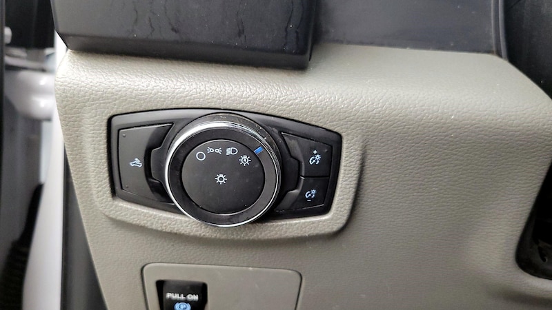 2015 Ford F-150 XL 13