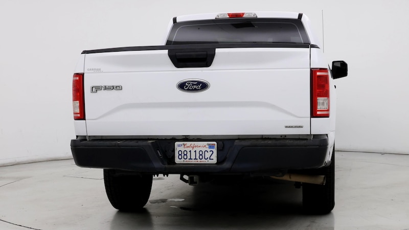 2015 Ford F-150 XL 8