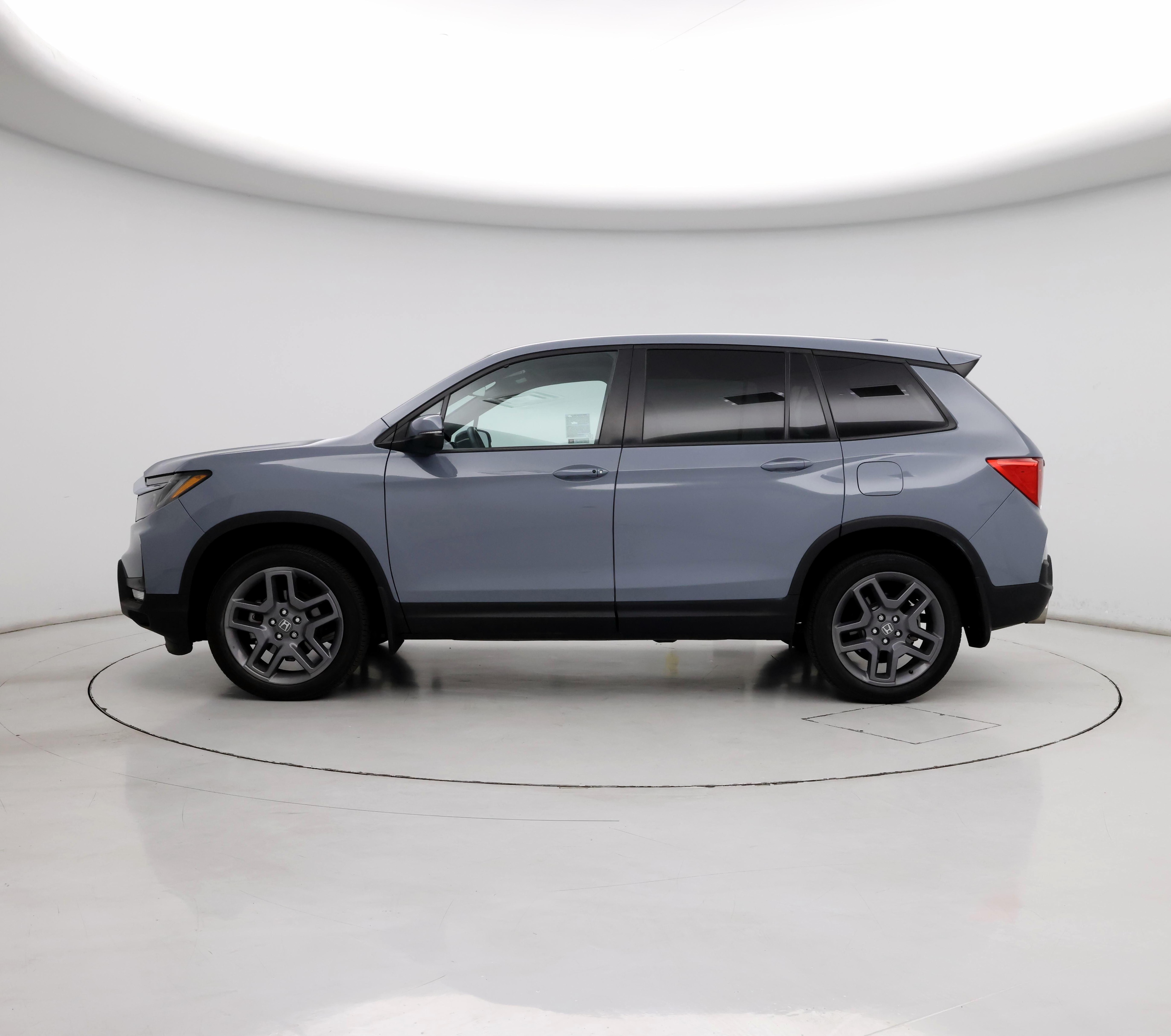 Thumbnail: 2023 Honda Passport - 3