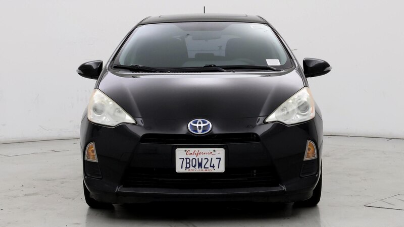 2013 Toyota Prius c Three 5