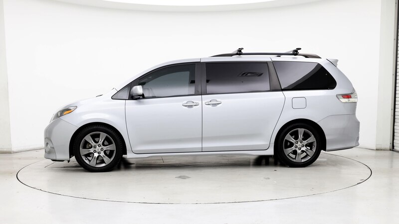 2016 Toyota Sienna SE Premium 3