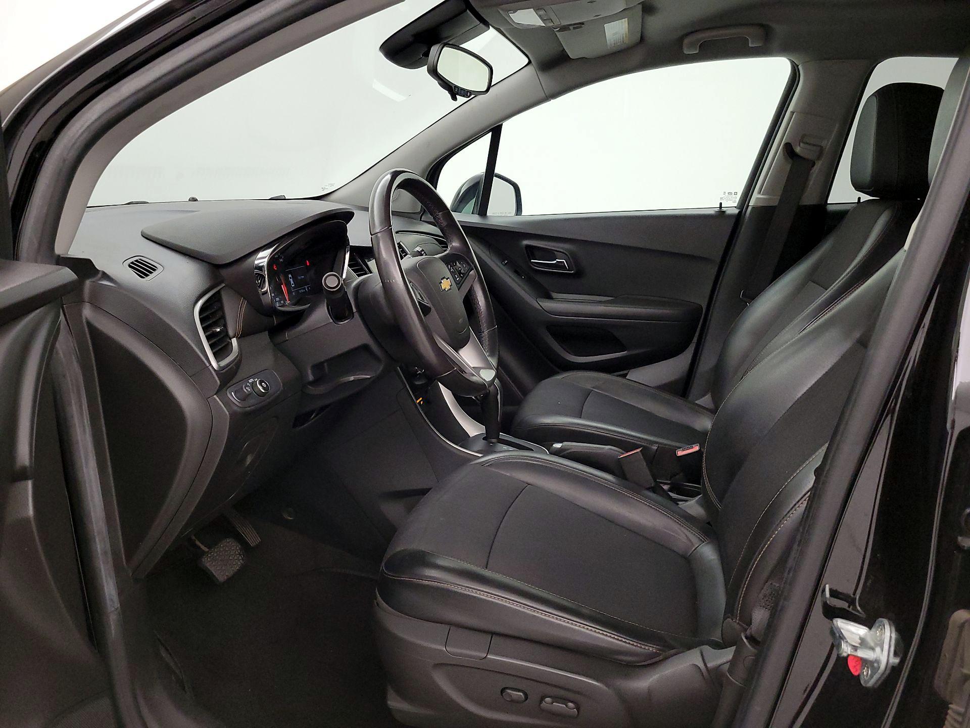 Thumbnail: 2019 Chevrolet Trax - 11