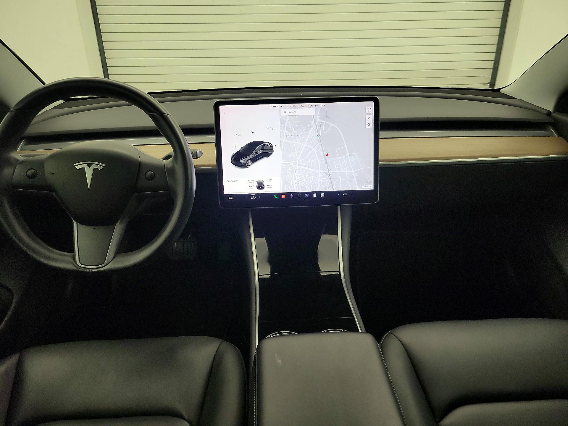 Thumbnail: 2019 Tesla Model 3 - 9