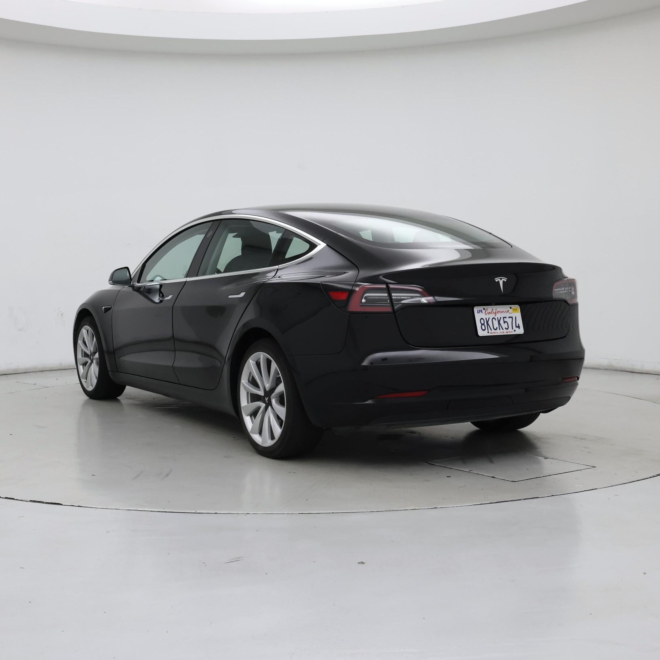 Thumbnail: 2019 Tesla Model 3 - 2