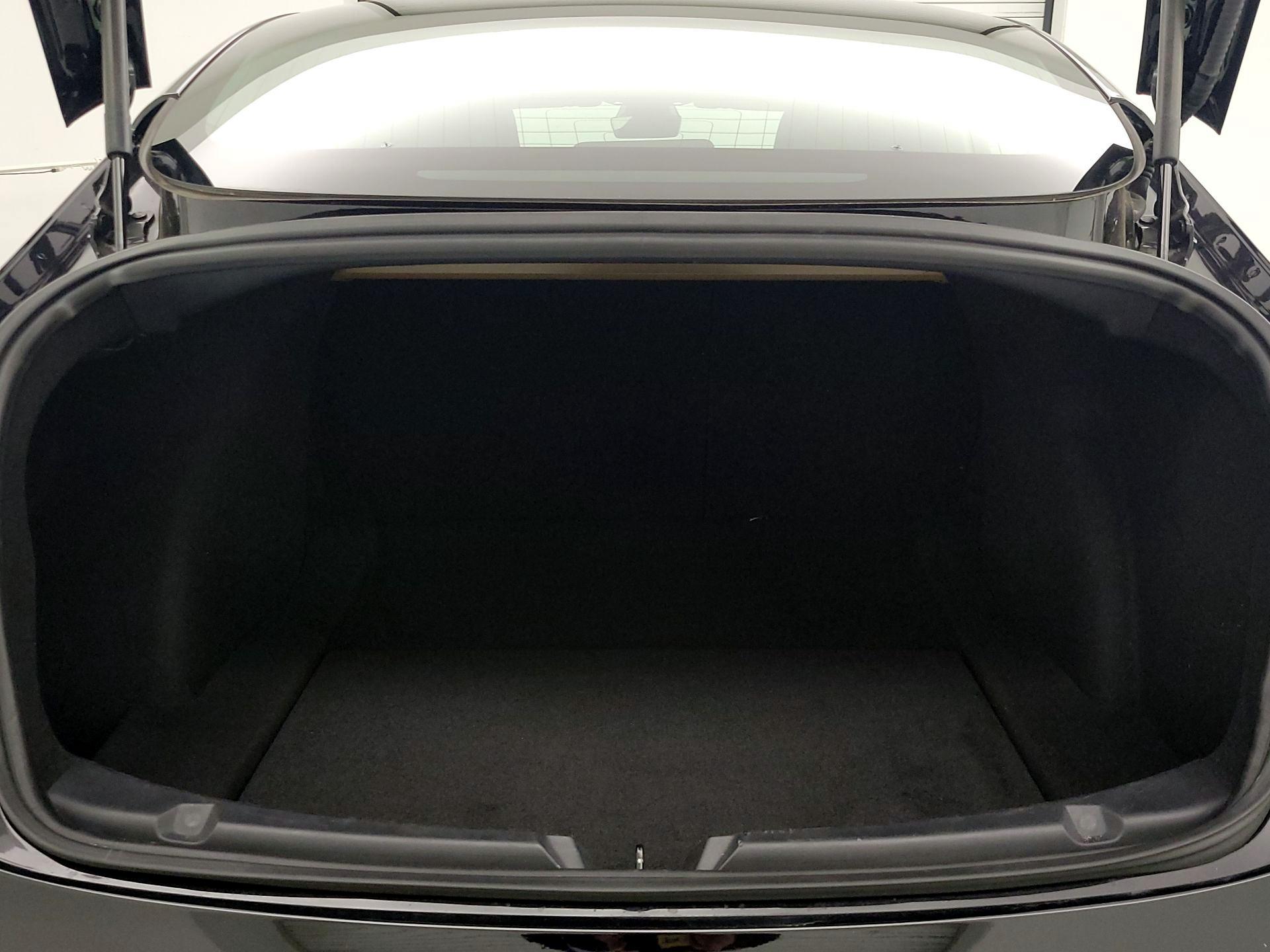 Thumbnail: 2019 Tesla Model 3 - 20
