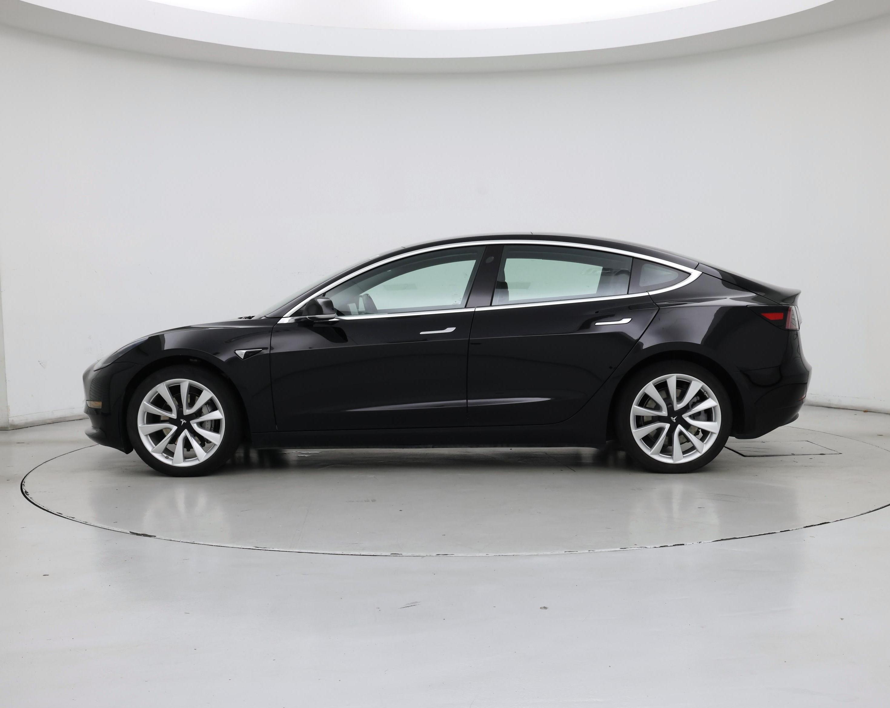Thumbnail: 2019 Tesla Model 3 - 3