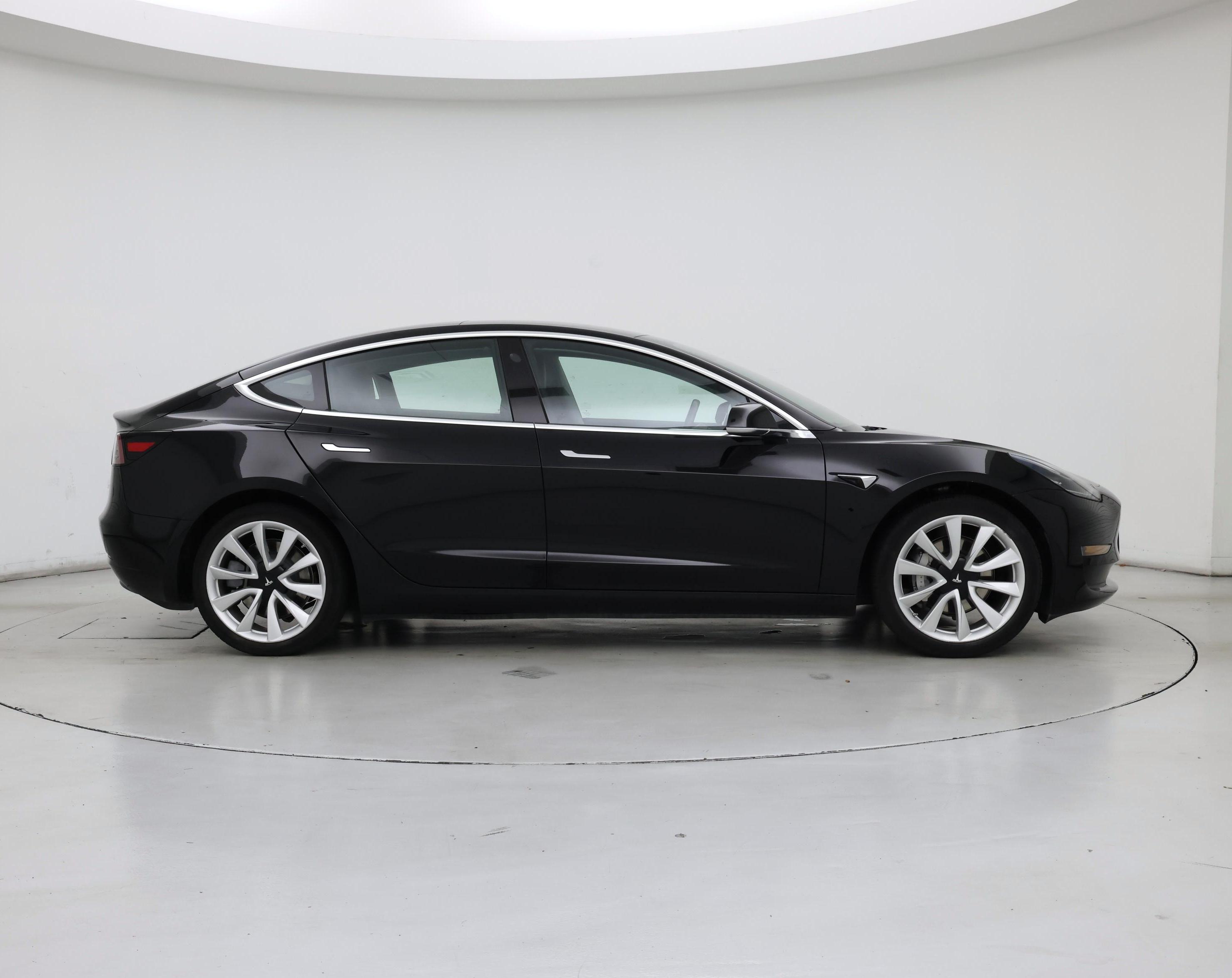 Thumbnail: 2019 Tesla Model 3 - 7