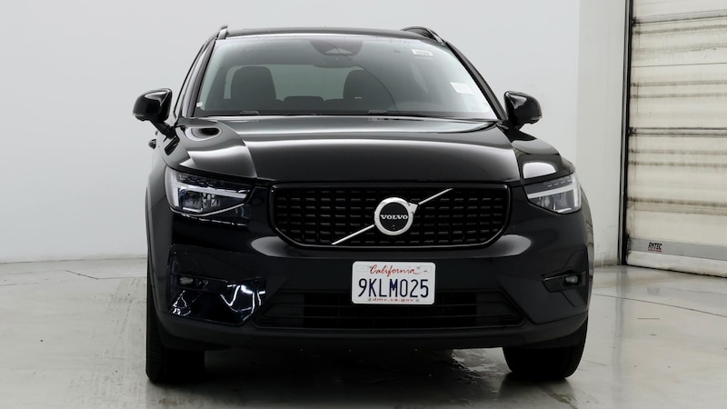 2024 Volvo XC40 B5 Plus 5