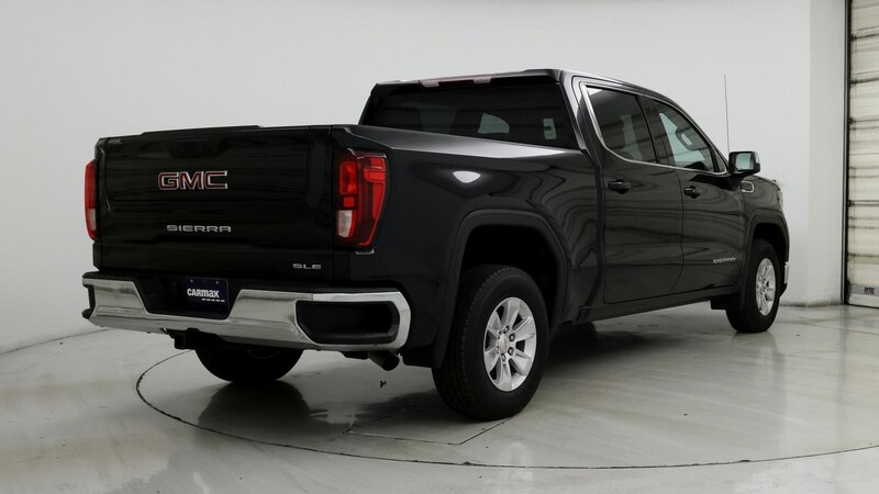 2022 GMC Sierra 1500 SLE 8