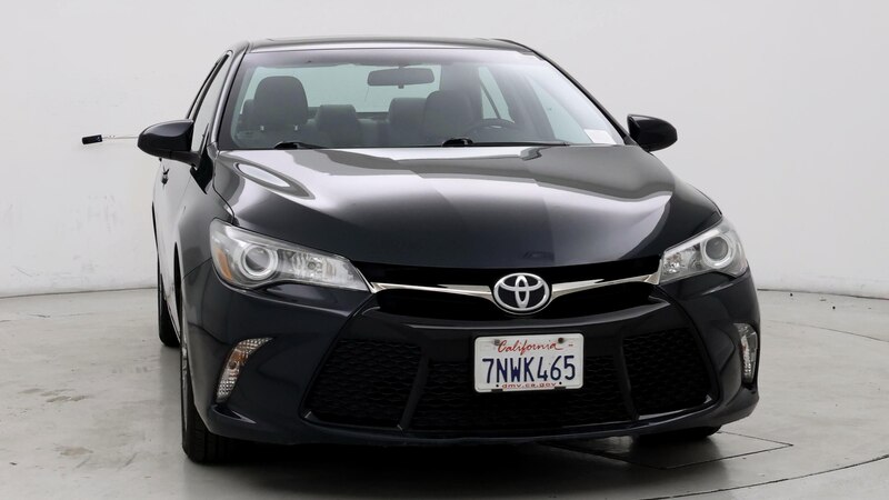 2016 Toyota Camry SE 4