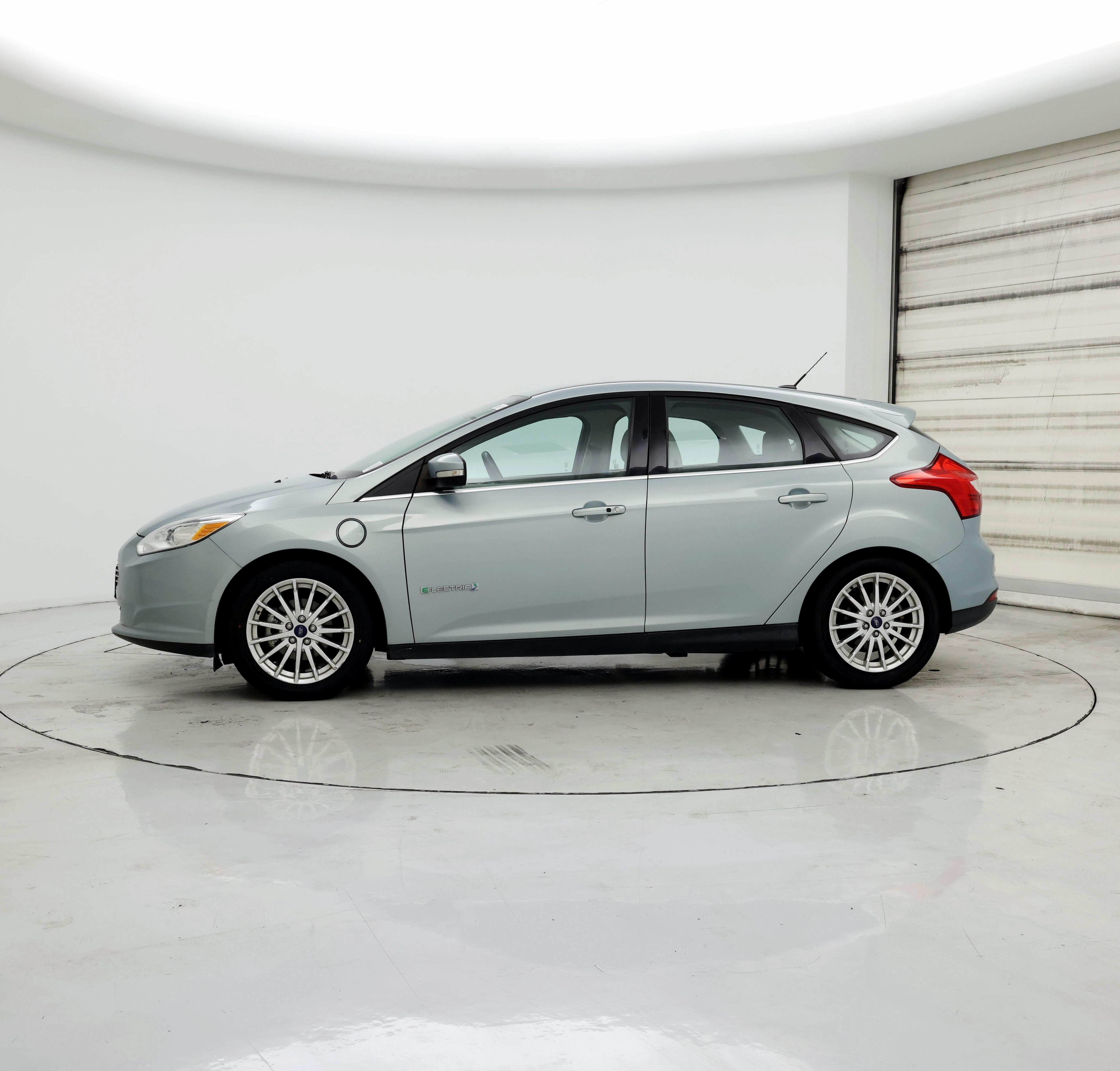 Thumbnail: 2014 Ford Focus - 3