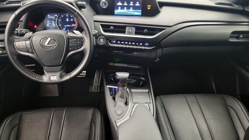 2020 Lexus UX 200 9