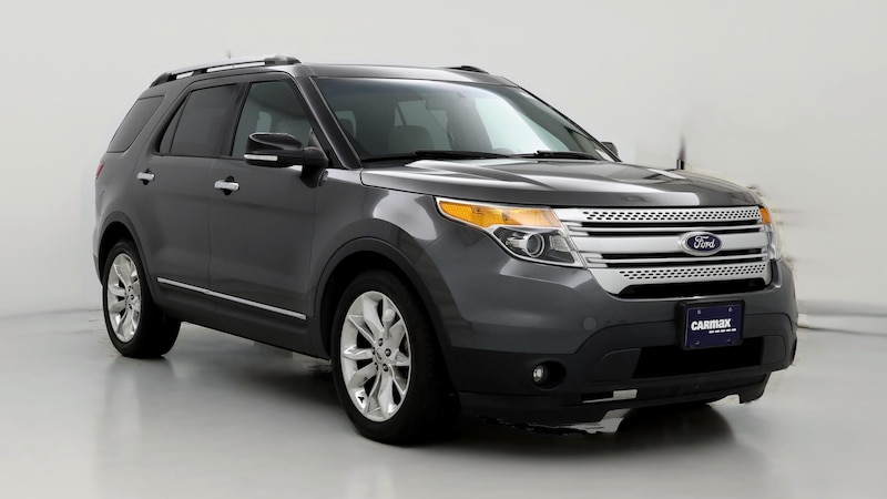 2015 Ford Explorer XLT Hero Image