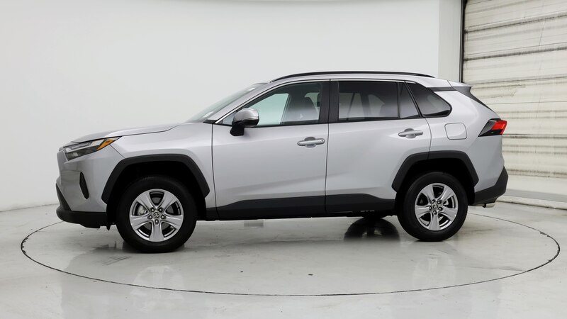 2023 Toyota RAV4 XLE 3