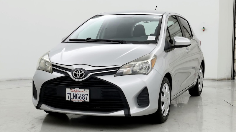 2015 Toyota Yaris L 4