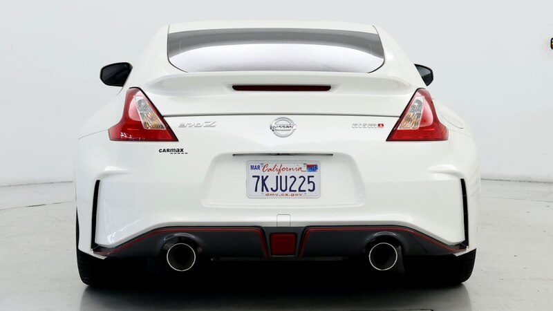 2015 Nissan Z NISMO 6