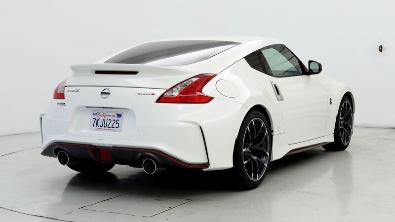 2015 Nissan Z NISMO 8