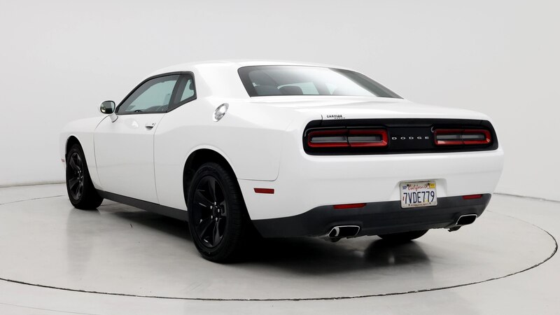 2016 Dodge Challenger SXT 2