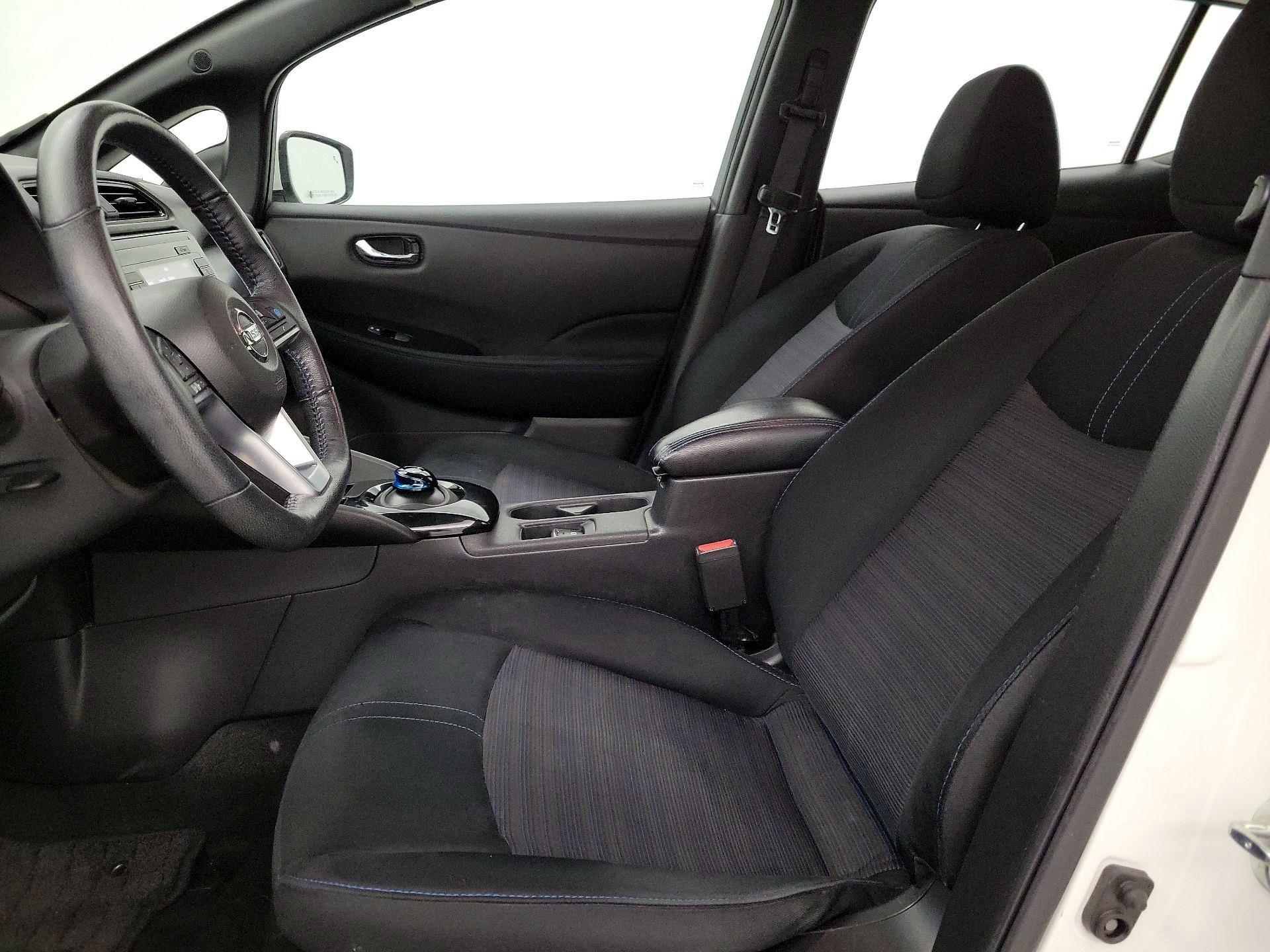 Thumbnail: 2019 Nissan Leaf - 11