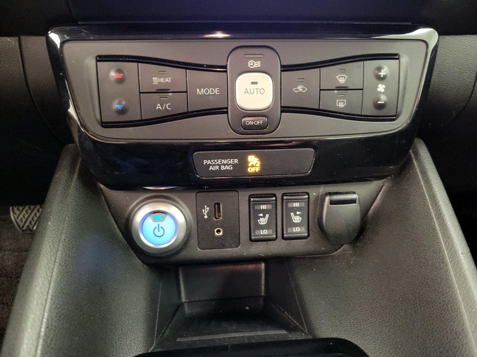 Thumbnail: 2019 Nissan Leaf - 15