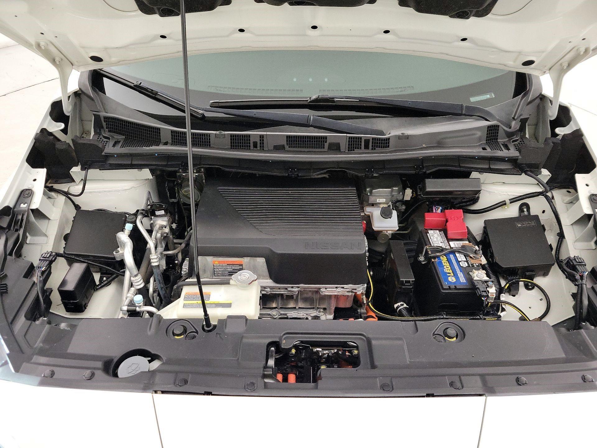 Thumbnail: 2019 Nissan Leaf - 18