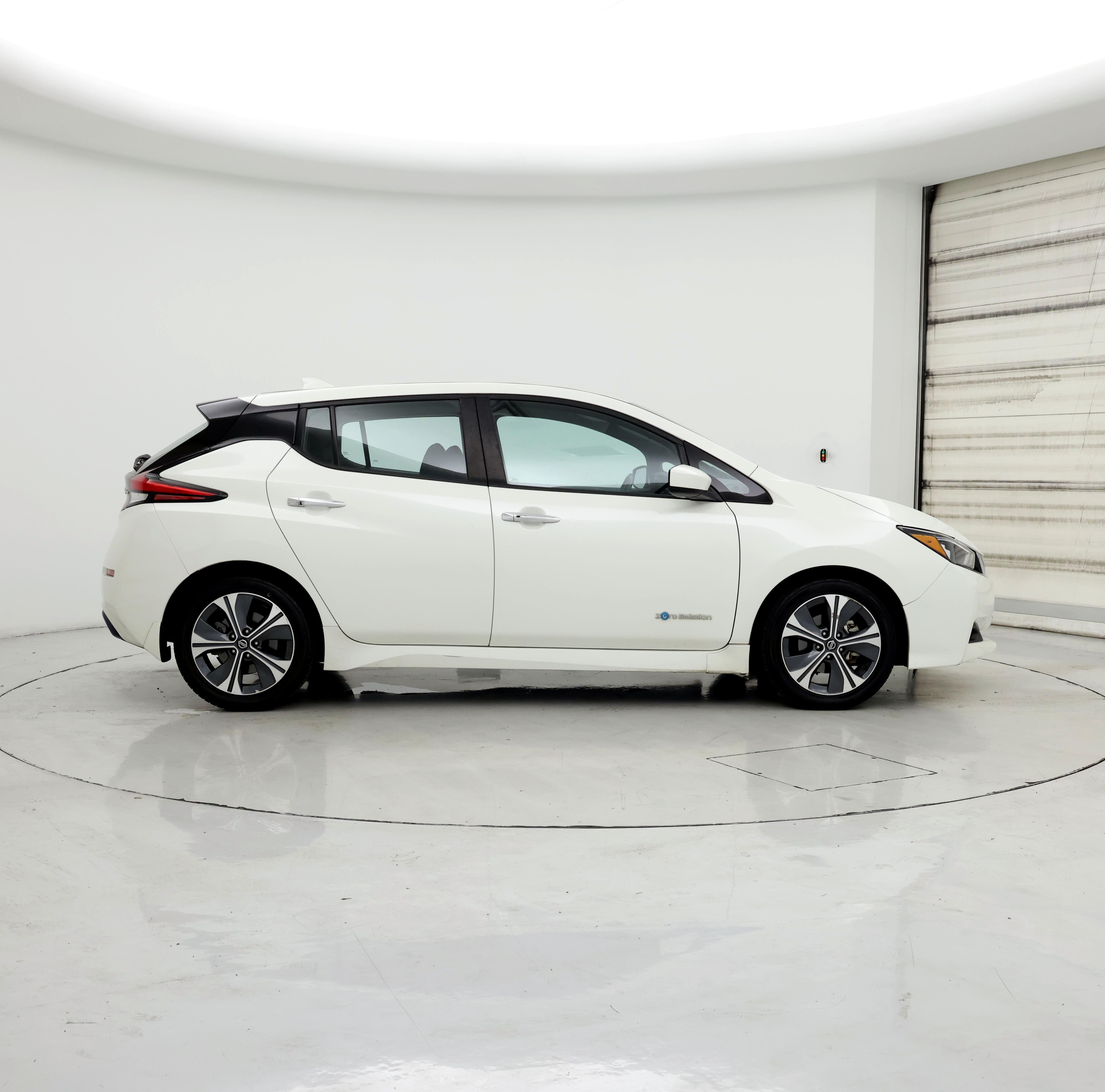 Thumbnail: 2019 Nissan Leaf - 7