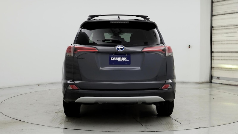 2018 Toyota RAV4 XLE 6