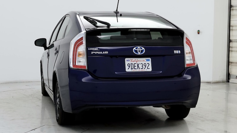 2014 Toyota Prius Four 6