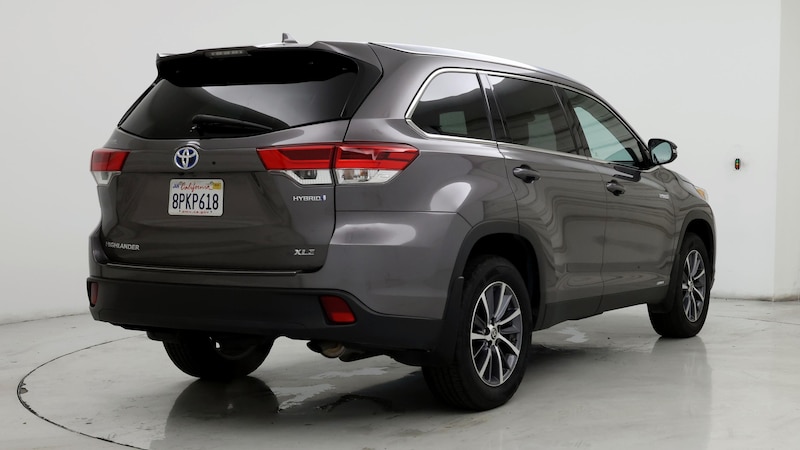 2019 Toyota Highlander XLE 8