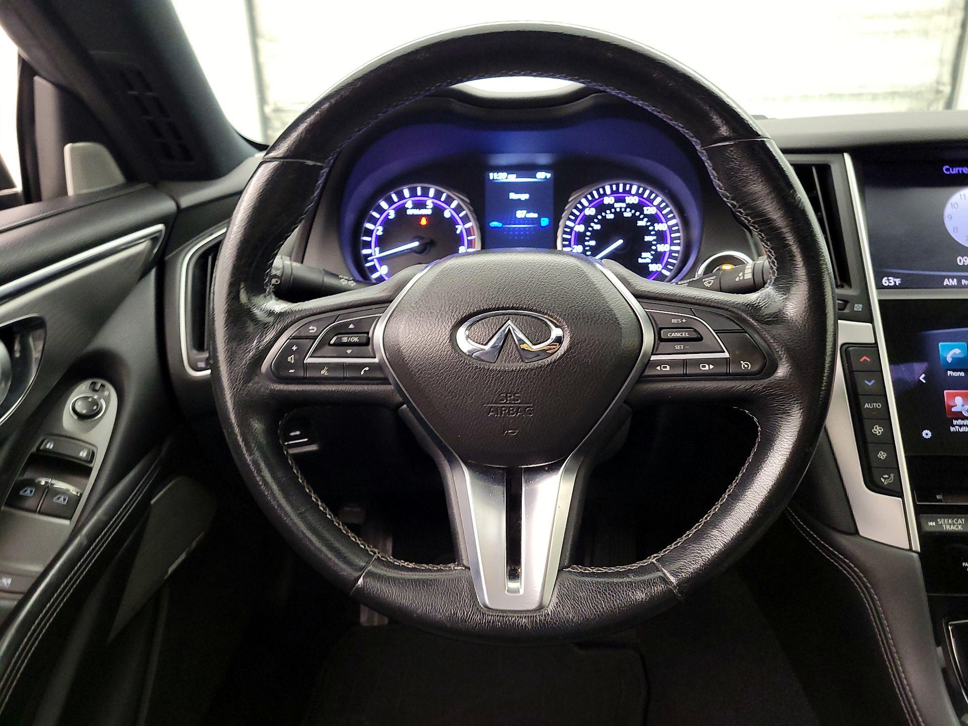 Thumbnail: 2017 INFINITI Q60 - 10