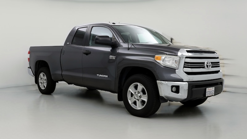 2017 Toyota Tundra SR5 Hero Image