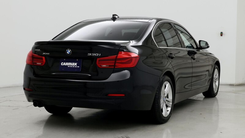 2017 BMW 3 Series 330xi 8