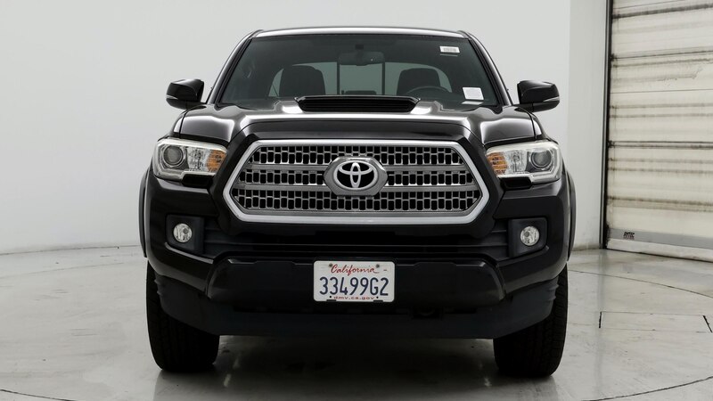 2017 Toyota Tacoma TRD Sport 5