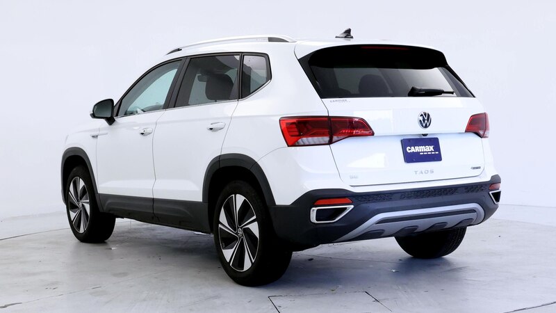 2024 Volkswagen Taos SE 2