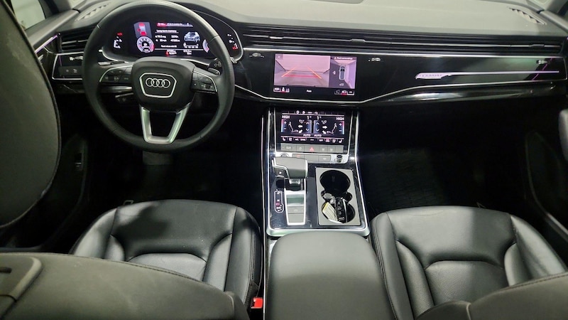 2022 Audi Q7 Premium Plus 9