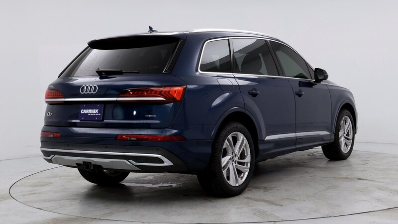 2022 Audi Q7 Premium Plus 8