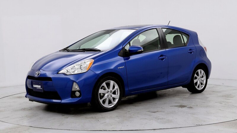 2013 Toyota Prius c Four 5