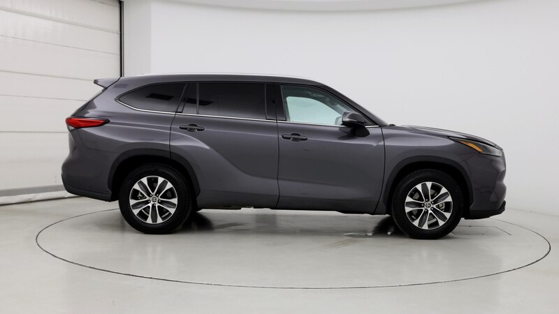 2022 Toyota Highlander XLE 7