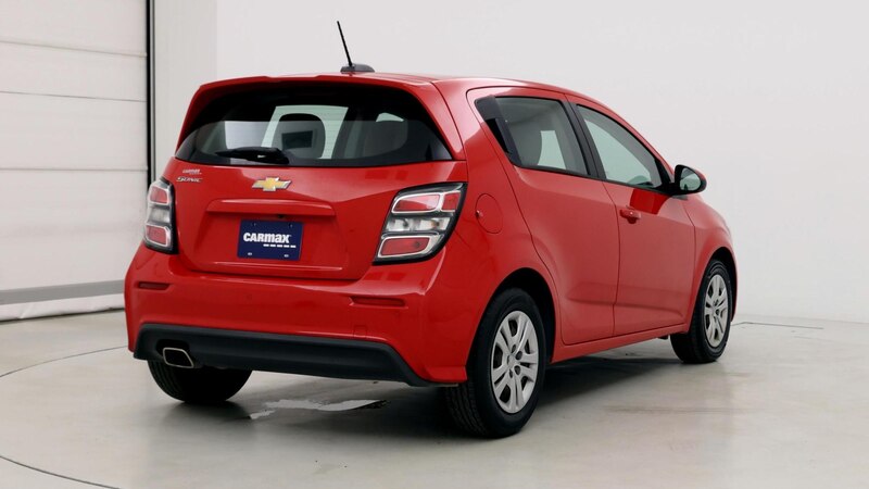 2020 Chevrolet Sonic LS 8