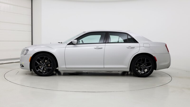 2023 Chrysler 300 S 3