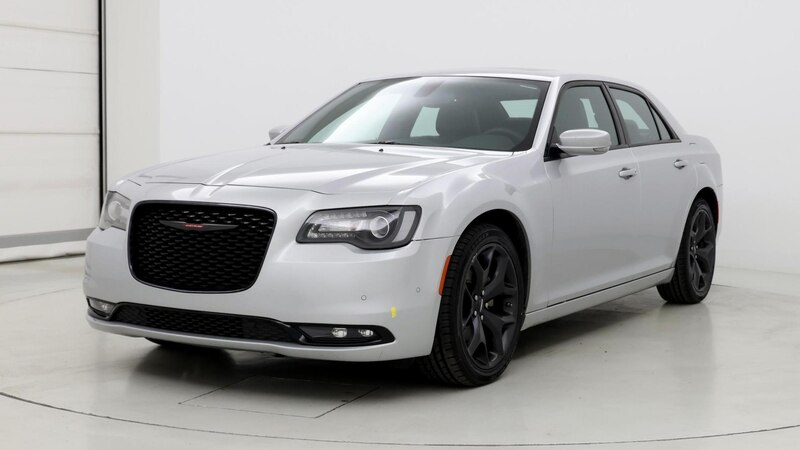 2023 Chrysler 300 S 4