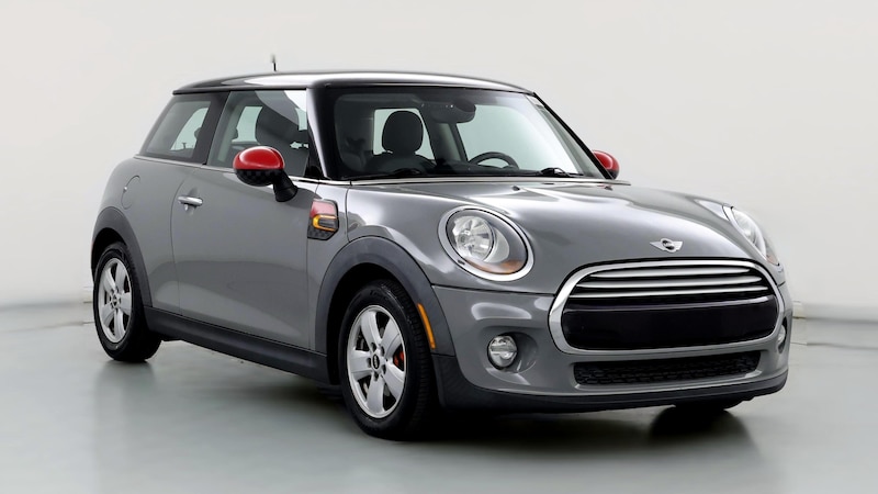 2015 MINI Cooper Hardtop  Hero Image