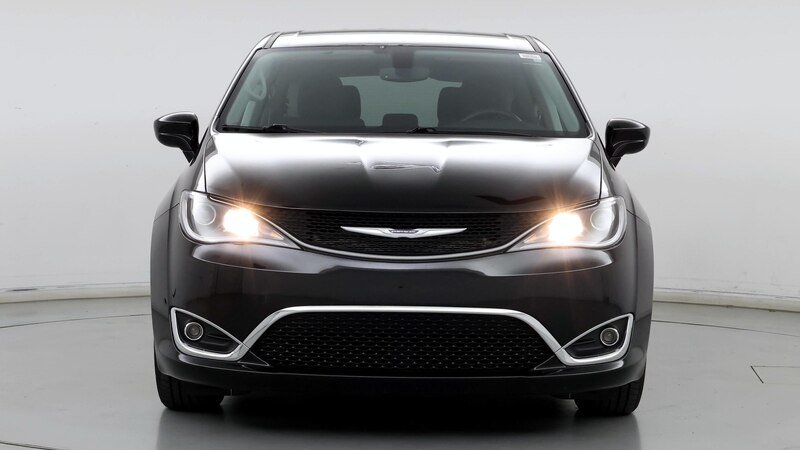 2020 Chrysler Pacifica Touring 5