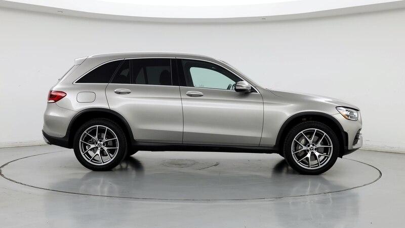 2022 Mercedes-Benz GLC 300 7